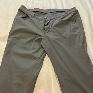 Men’s Lululemon ABC Pant